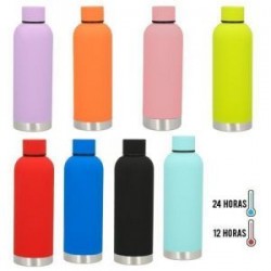 Termo de acero inoxidable de doble pared insulado al vacío con acabado rubber y tapa enroscable.