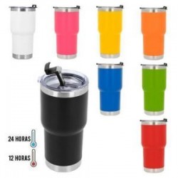 Termo con doble pared de acero inoxidable insulado al vacío con acabado rugoso. Incluye tapa transparente de cierre a presión.